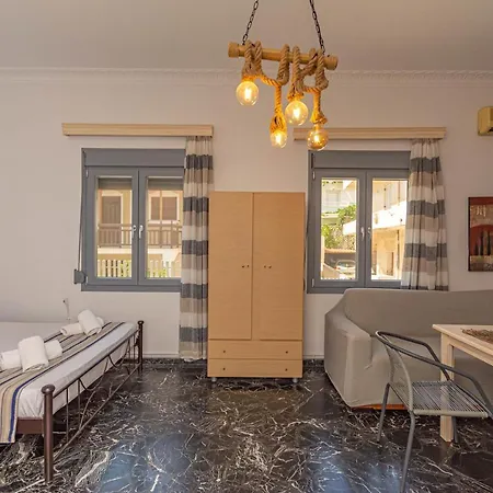 Eros Apartment *